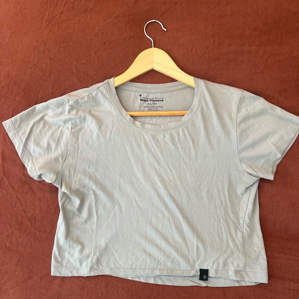 Black Diamond Cropped Tee